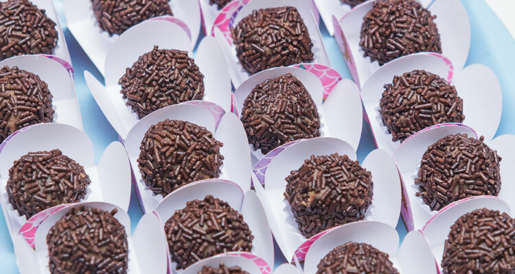 Come Preparare i Brigadeiros Brasiliani Perfetti